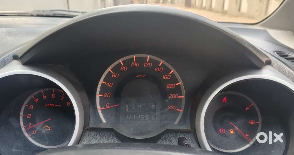 Honda Jazz Base Old, 2010, Petrol