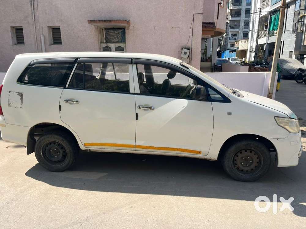 Toyota Innova 2015 Diesel 166100 Km Driven