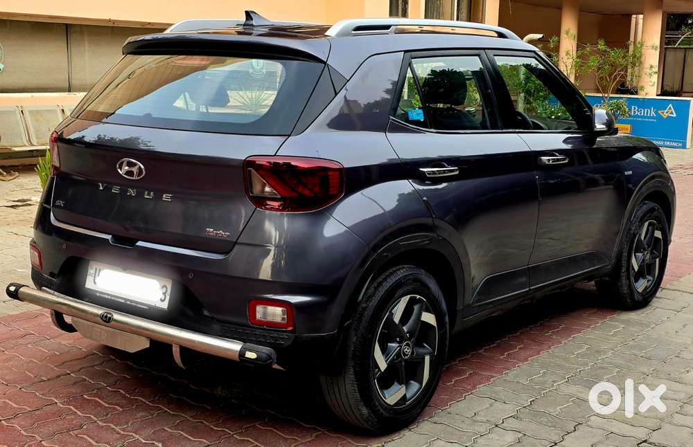 Hyundai Venue 1.0 Sx Turbo Dct, 2019, Petrol