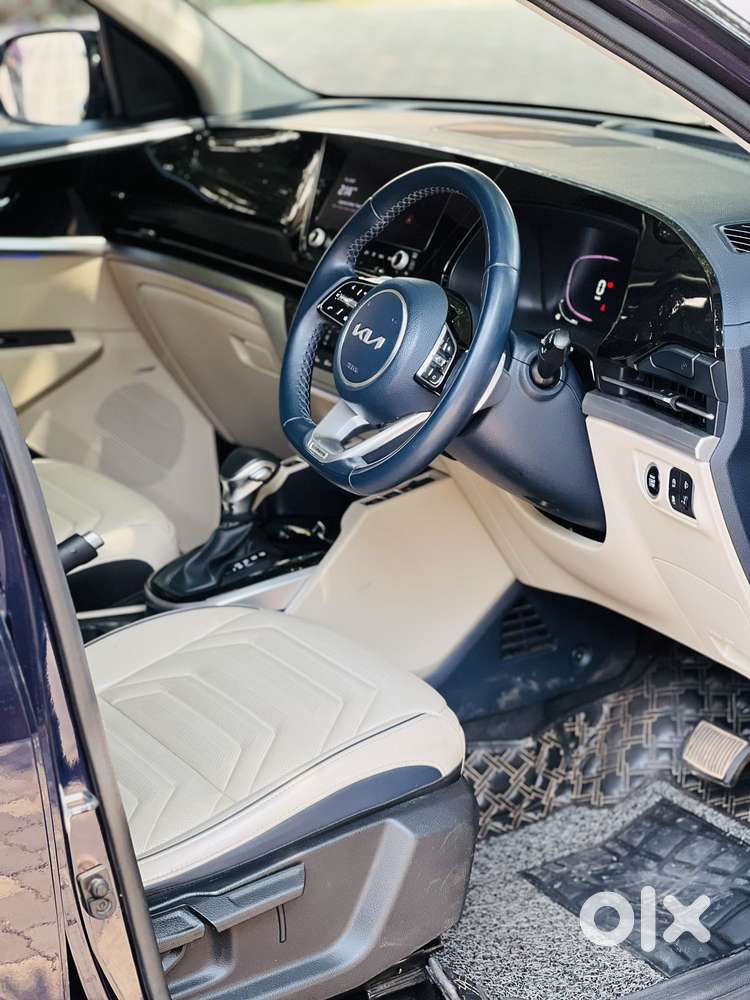 Kia Carens 1.5 Luxury Plus Diesel At 6 Str, 2023, Diesel