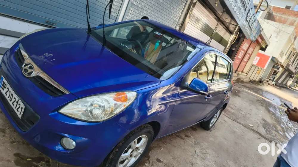 Hyundai I20 2011 Petrol Well Maintained And 1st Party Insurance Vip No
