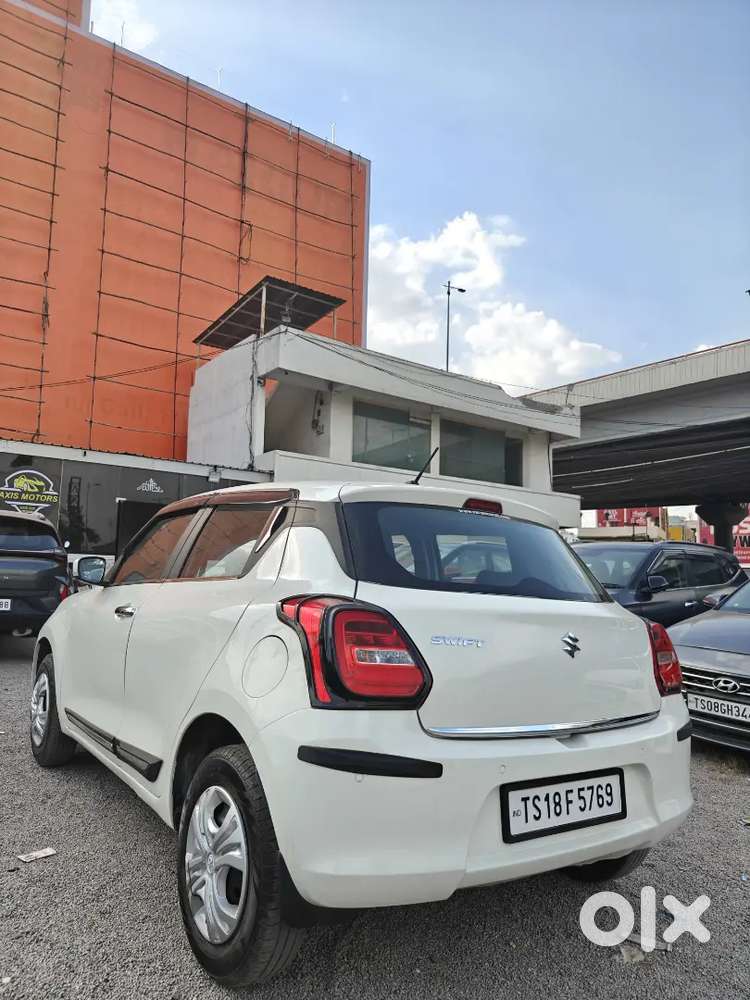 Maruti Suzuki Swift Vxi 2021  38k Km  Petrol  Excellent Condition
