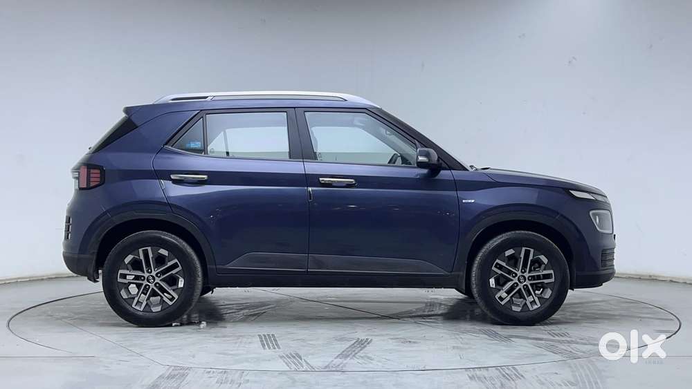 Hyundai Venue 1.0 Sx (o) Turbo Dct, 2023, Petrol