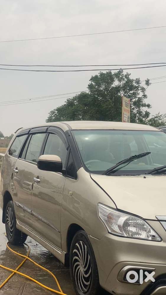 Toyota Innova 2011 Diesel