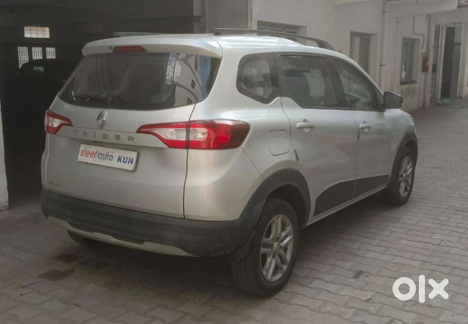 Renault Triber Rxz, 2022, Petrol