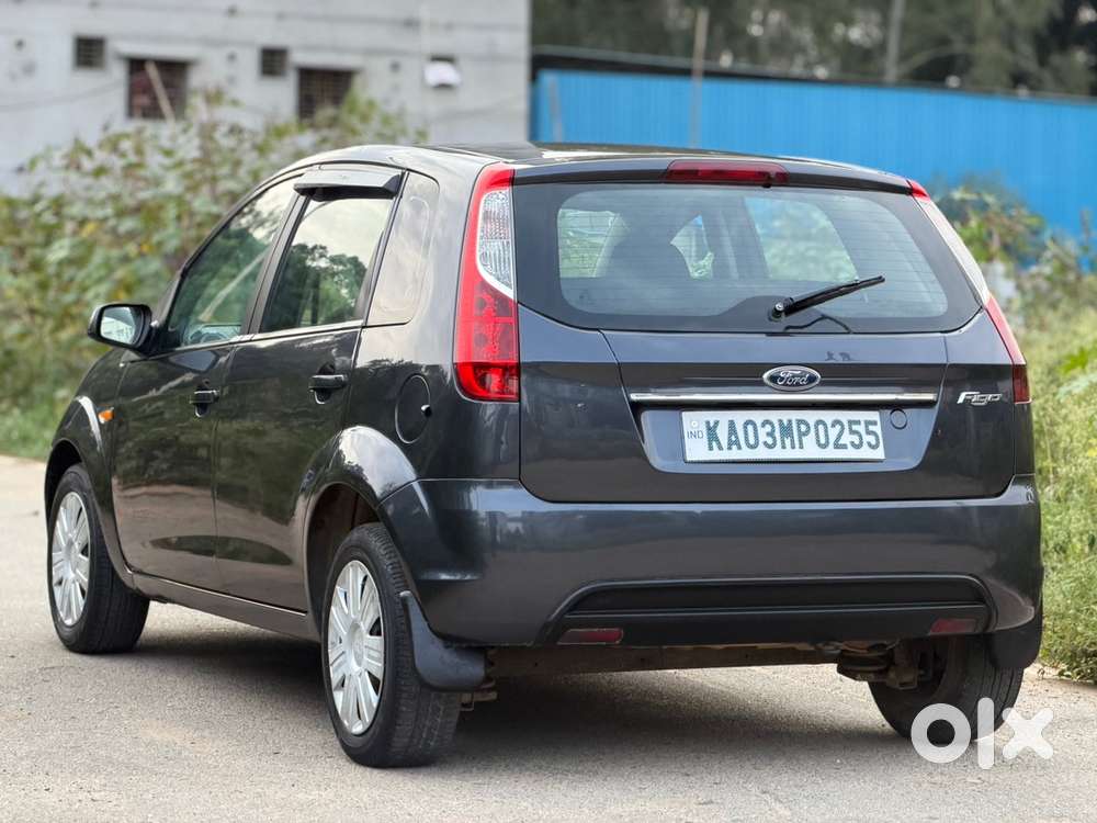Ford Figo Petrol 2011