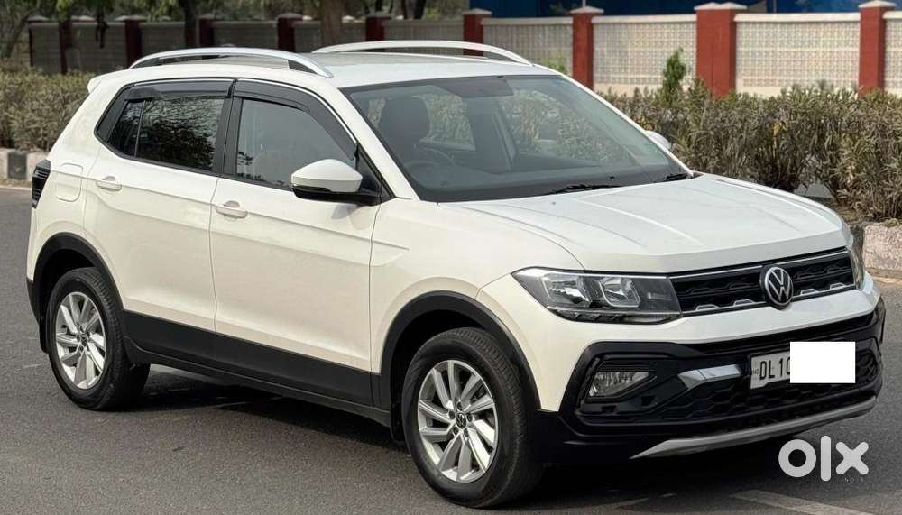 Volkswagen Taigun 1.0 Tsi Highline At, 2022, Petrol