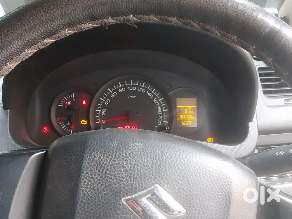 Maruti Suzuki Swift 2015