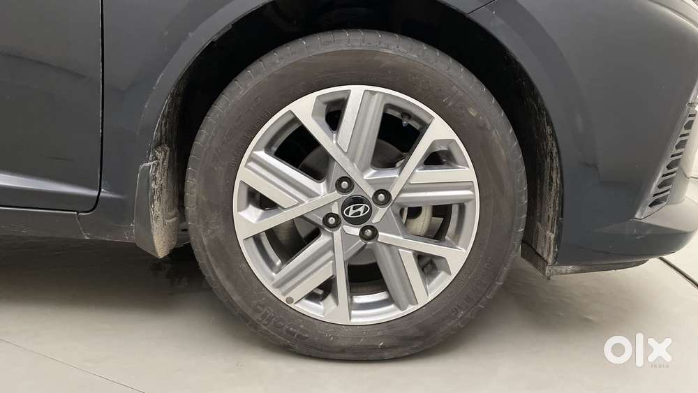 Hyundai Verna 1.5 Sx (o) Petrol Mt, 2024, Petrol