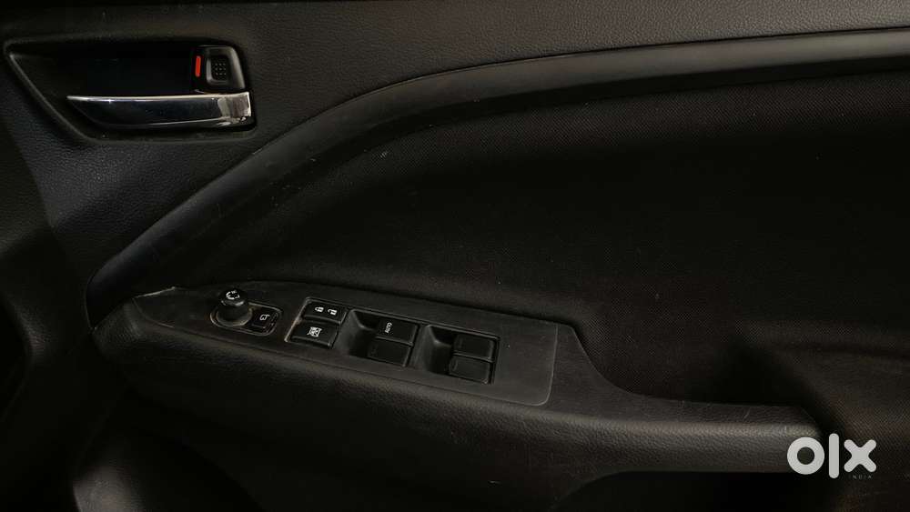 Maruti Suzuki Vitara Brezza 1.5 Vxi At, 2023, Petrol