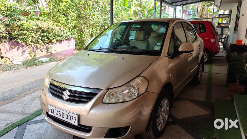 Maruti Suzuki Sx4 Vxi Bsiv, 2010, Petrol