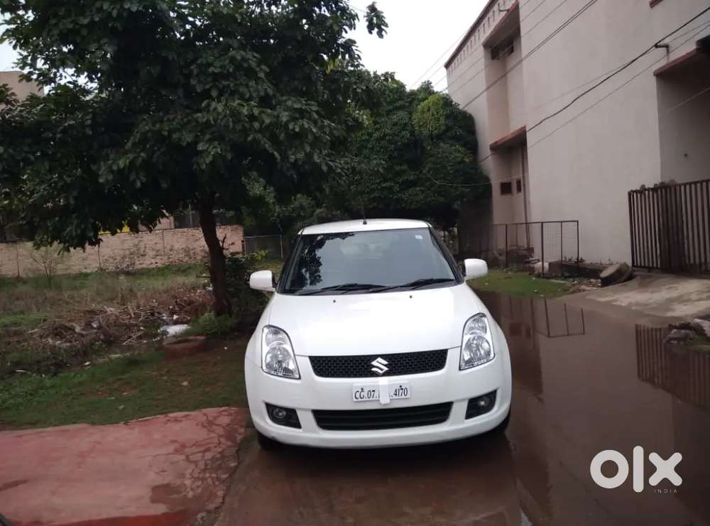 Maruti Suzuki Swift 2010 Diesel 75000 Km Driven