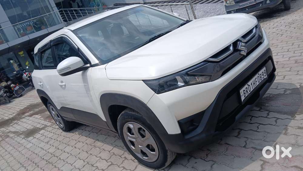 Maruti Suzuki Brezza 1.5 Lxi Smart Hybrid, 2023