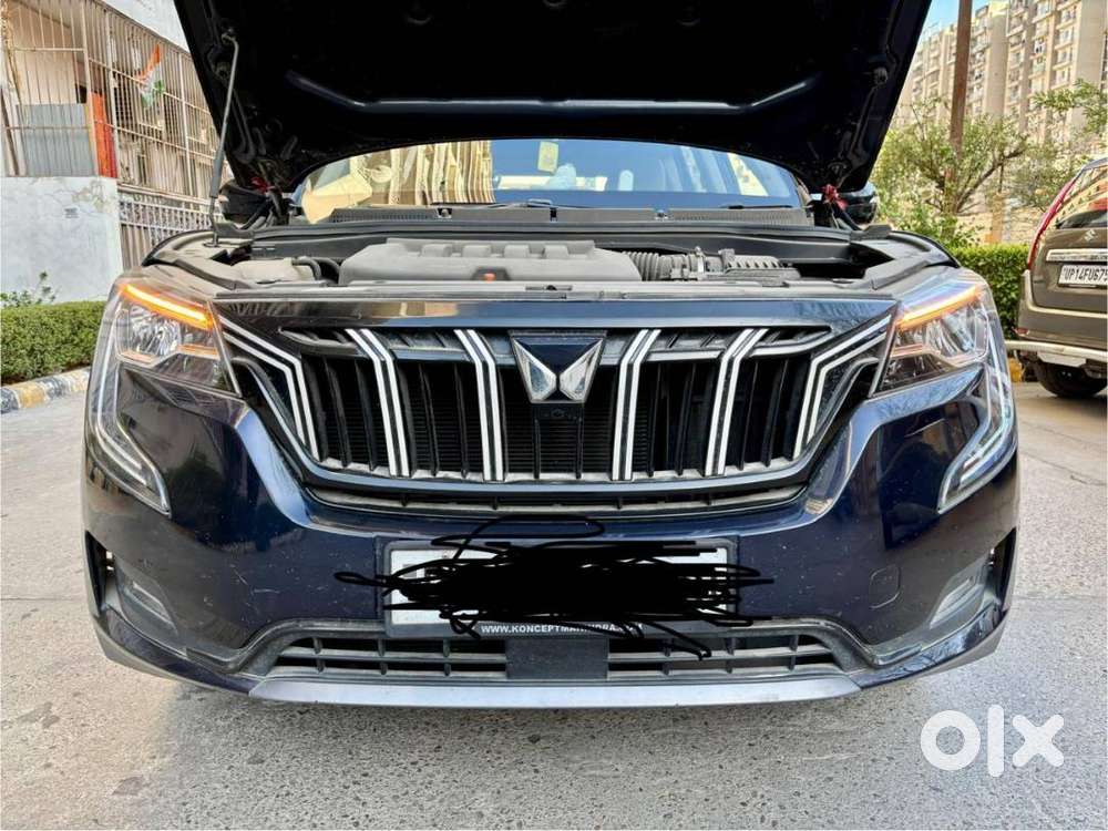Mahindra Xuv700 Ax5 Petrol Mt 7 Seater 2022