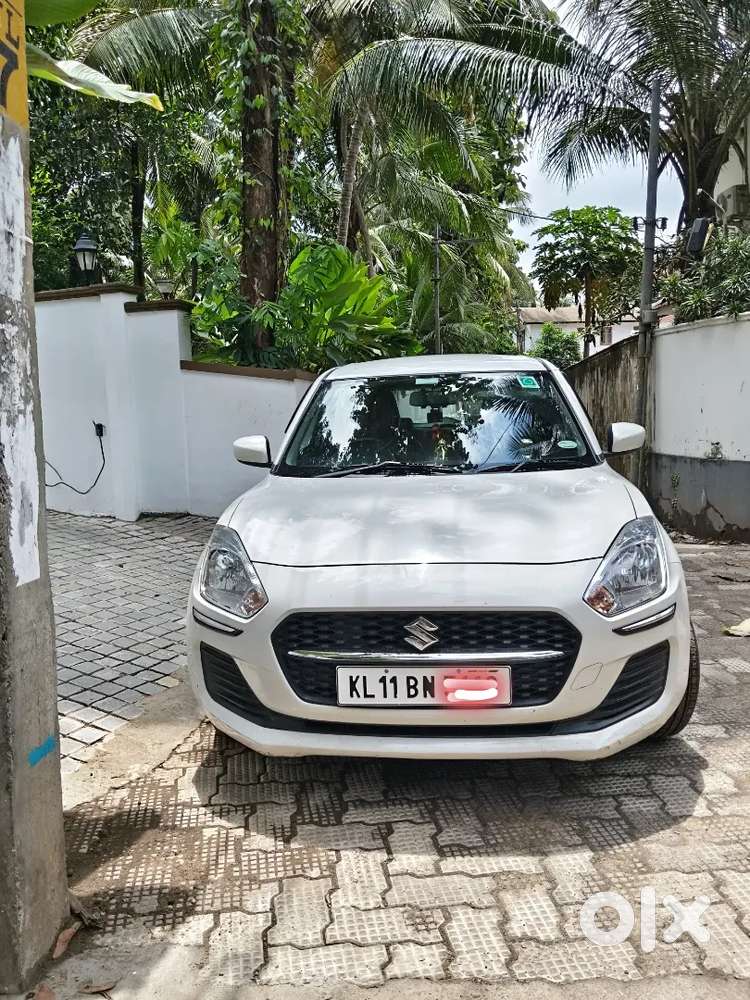 A Very Good Condition Swift Car