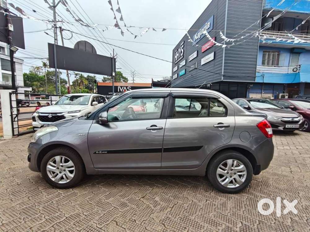 Maruti Suzuki Swift Dzire 1.2 Zxi Bsiv, 2015, Petrol