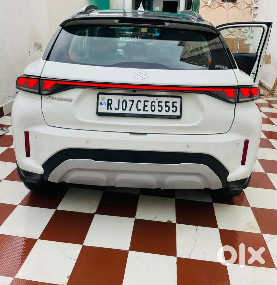 With Service Record Car Showroom Condition