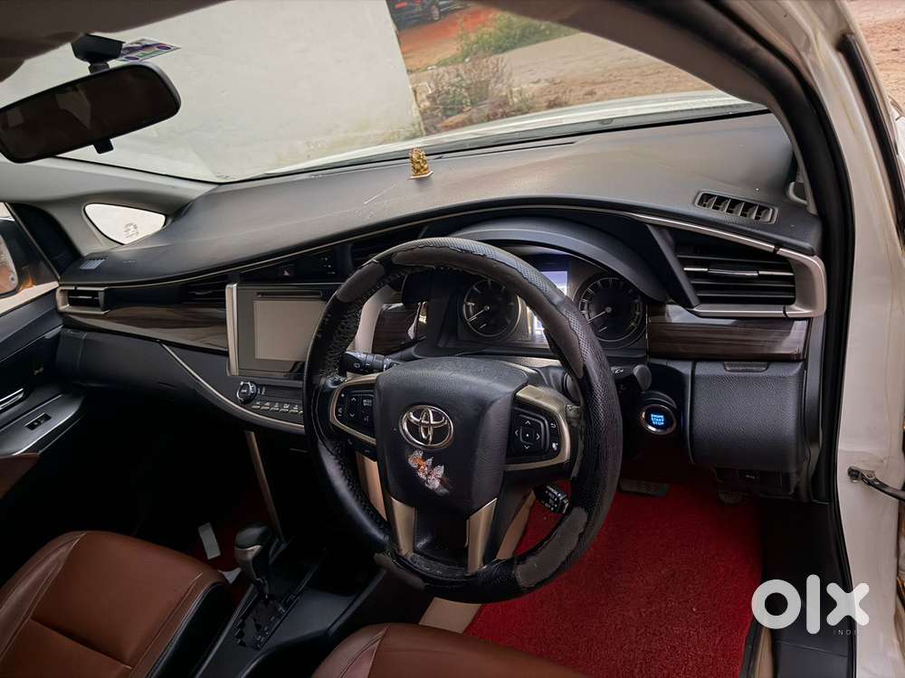 Toyota Innova Crysta 2.8 Zx At, 2016, Diesel