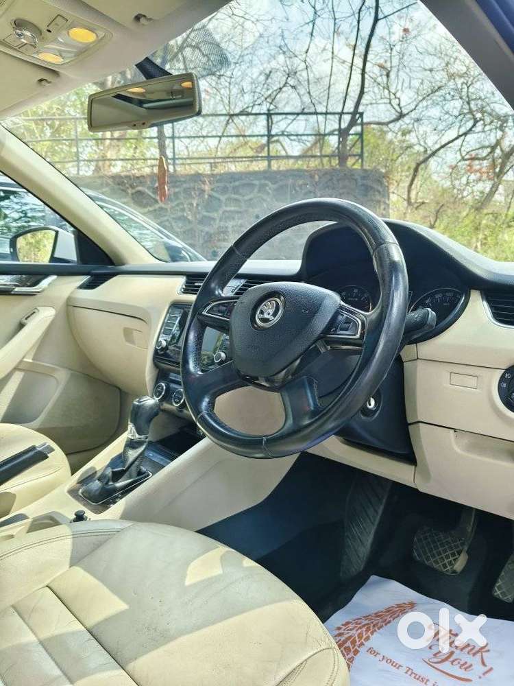 Skoda Octavia Elegance 1.8 Tsi At, 2015, Petrol