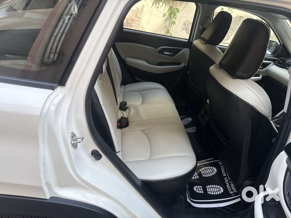 Toyota Urban Cruiser Hyryder 1.5 S Hybrid, 2024, Cng & Hybrids