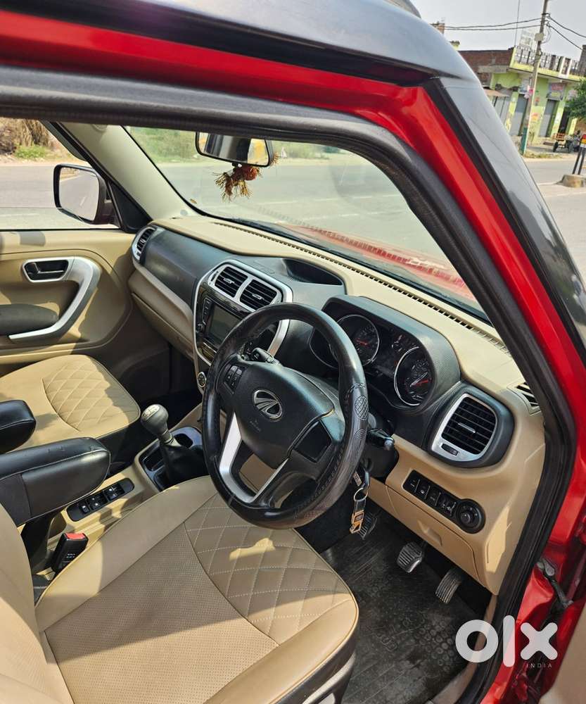 Mahindra Tuv 300 T10, 2018, Diesel