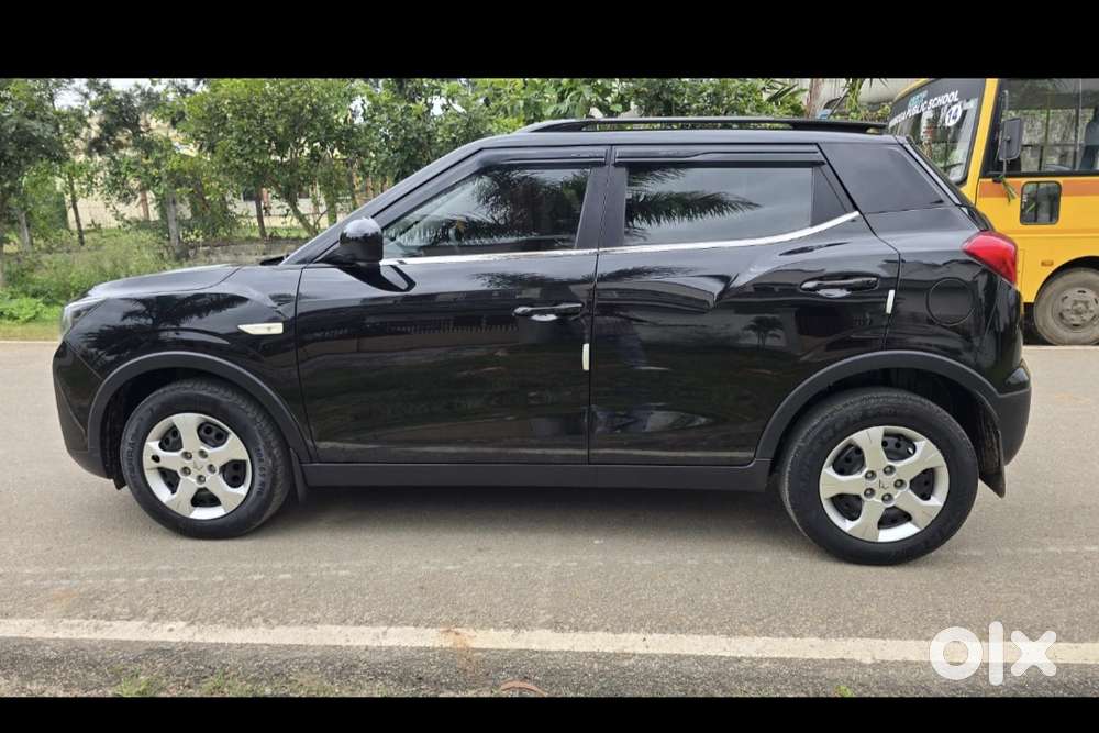 Mahindra Xuv300 W6, 2023, Petrol