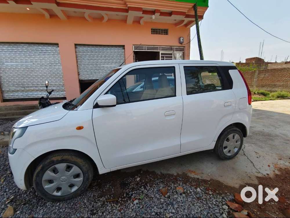Maruti Suzuki Wagnor 1.0 Ltr Petrol + Cng Owned First Owner
