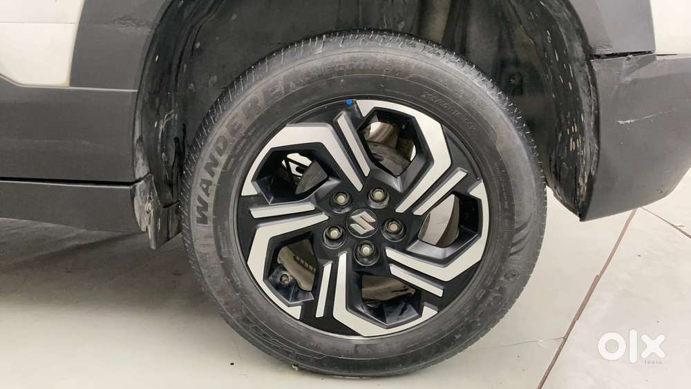 Maruti Suzuki Brezza Zxi Plus At, 2022, Petrol