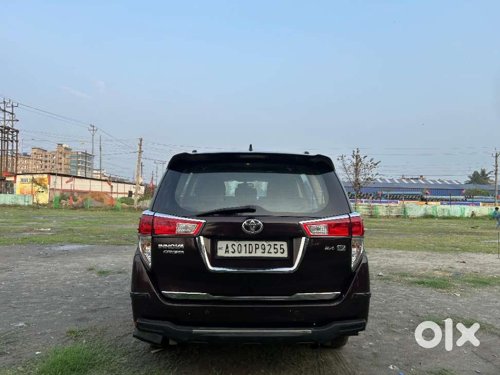 Toyota Innova Crysta 2.4 V 7 Str, 2018, Diesel
