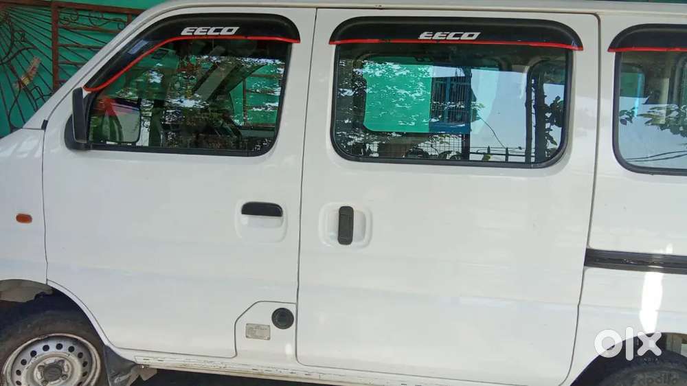 Maruti Suzuki Ecco Petrol + Cng