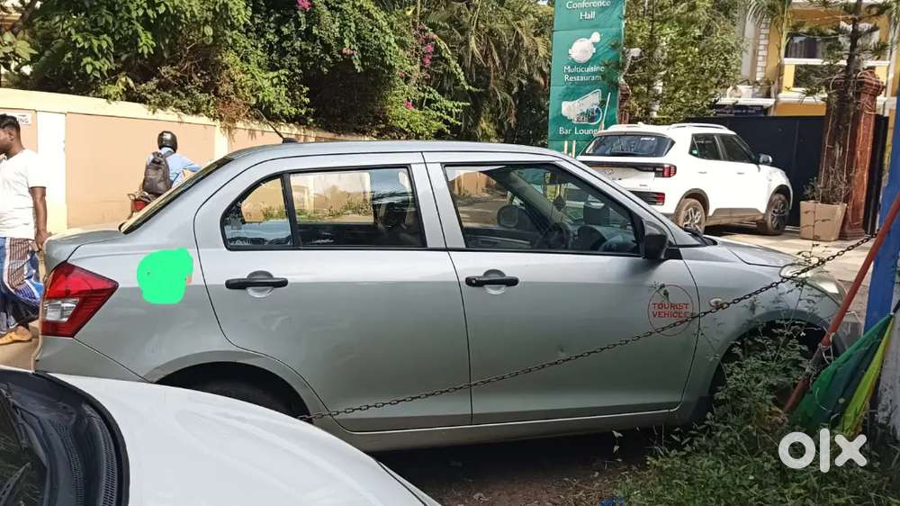 Maruti Suzuki Dzire 2019 (taxi With Stand)