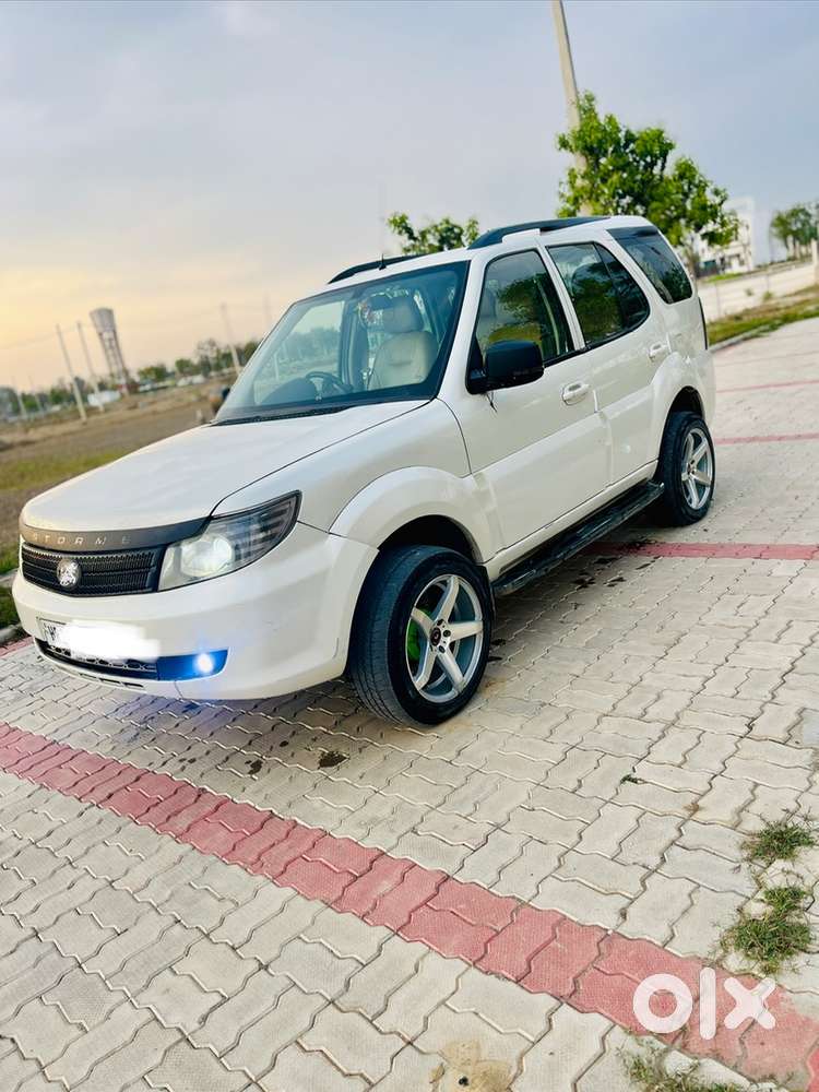 Tata Safari Storme Diesel 2014