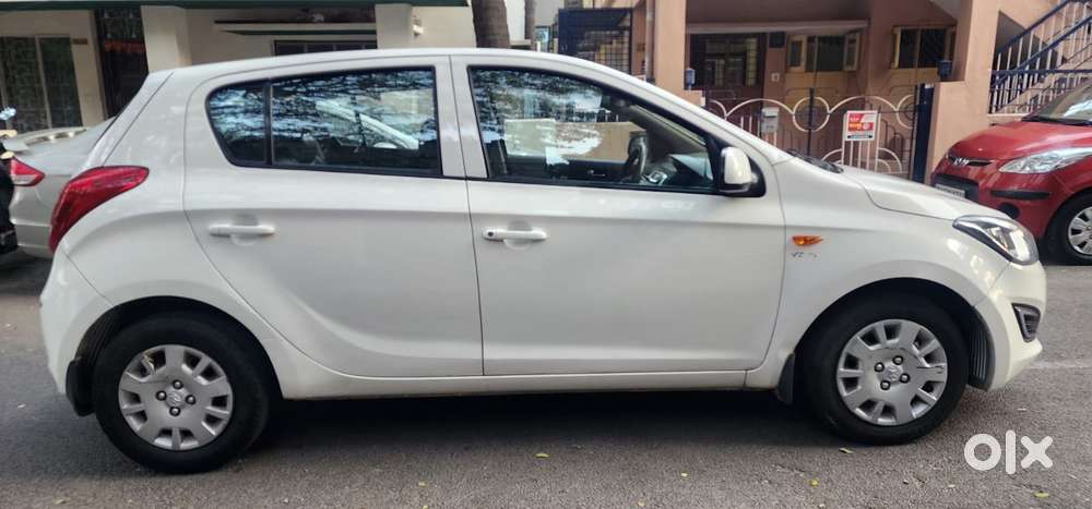 Hyundai I20 Era 1.2 Bs-iv, 2012, Petrol