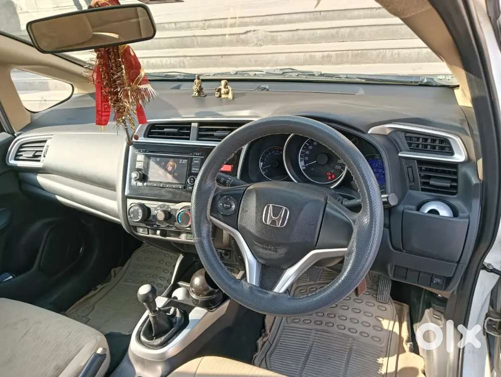 Honda Jazz 2015 Petrol Well Maintained