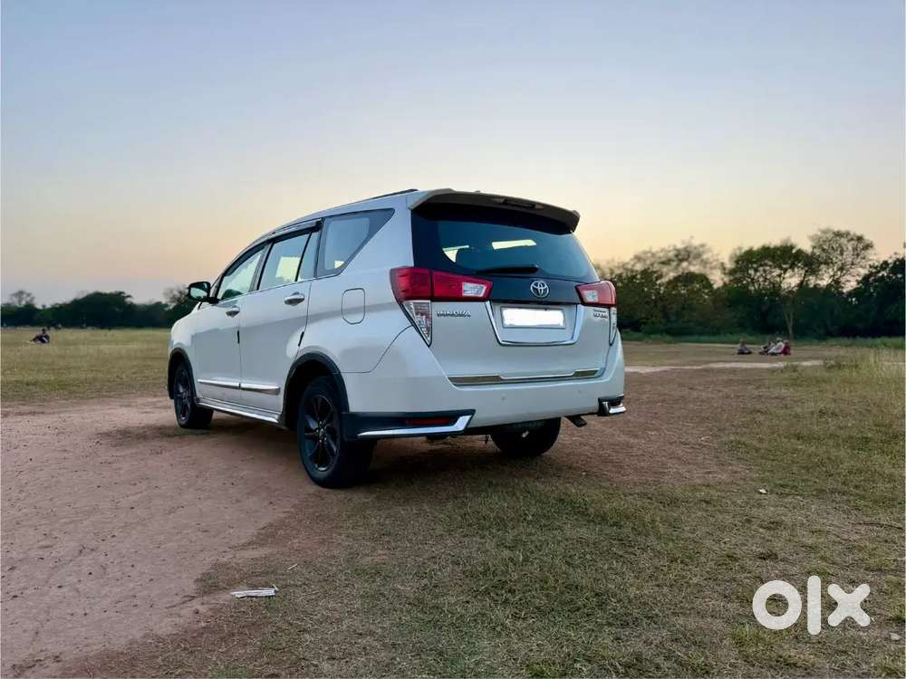 Innova Touring Sports Limited Edition