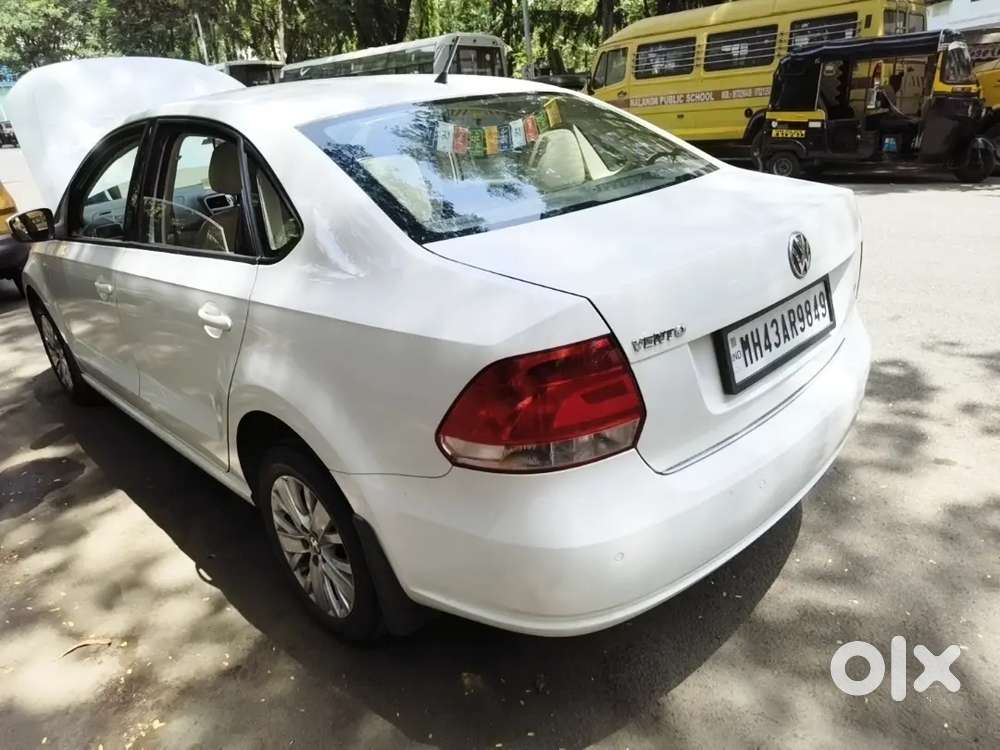 Volkswagen Vento Highline Petrol 82000 Km Driven