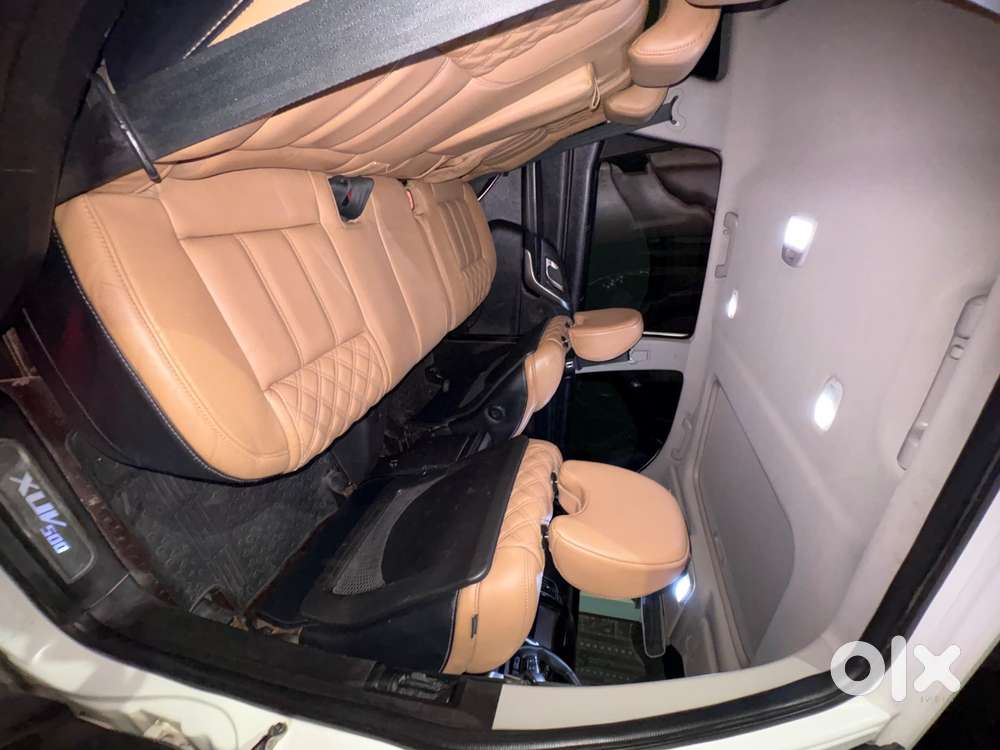 Mahindra Xuv500 W11 2018 Showroom Condition