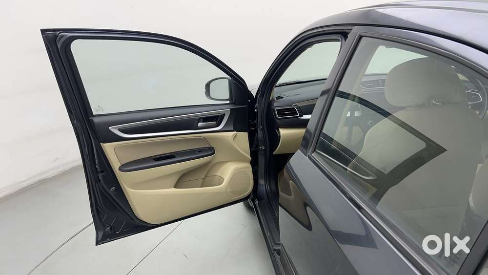 Honda Amaze Vx 1.2 Petrol Mt, 2022, Petrol