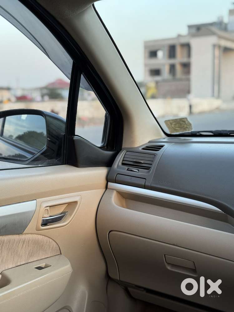 Maruti Suzuki Ertiga 2012-2015 Zdi, 2014, Diesel