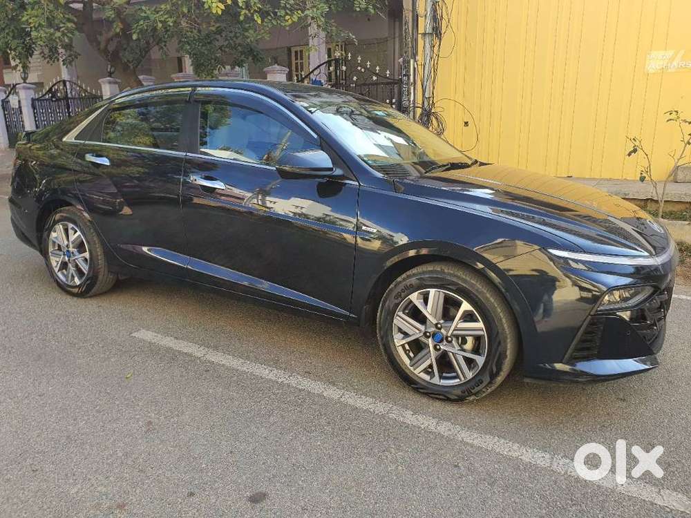 Hyundai Verna 1.5 Sx (o) Ivt, 2024, Petrol