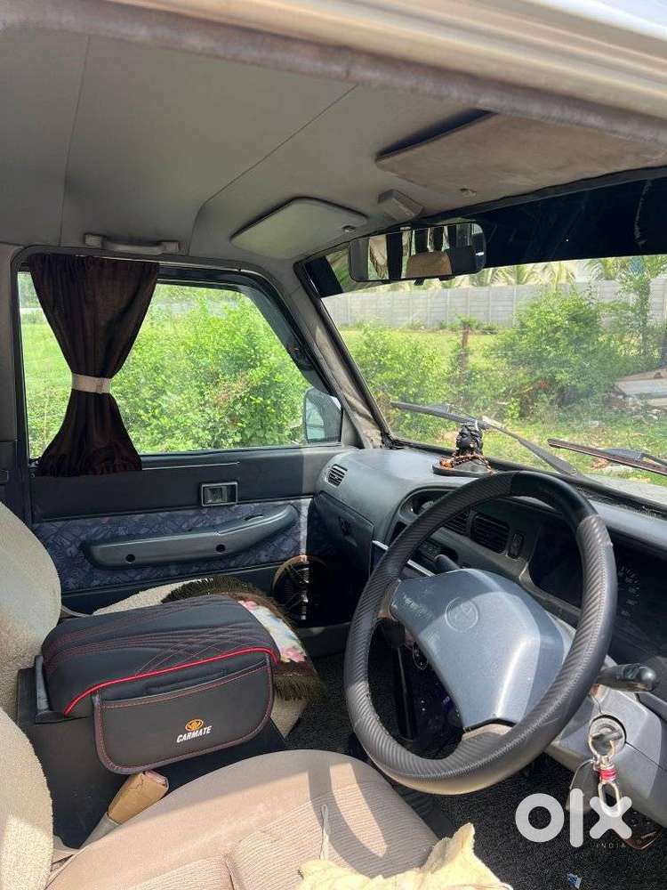 Toyota Qualis Fs 8seater, 2004, Diesel