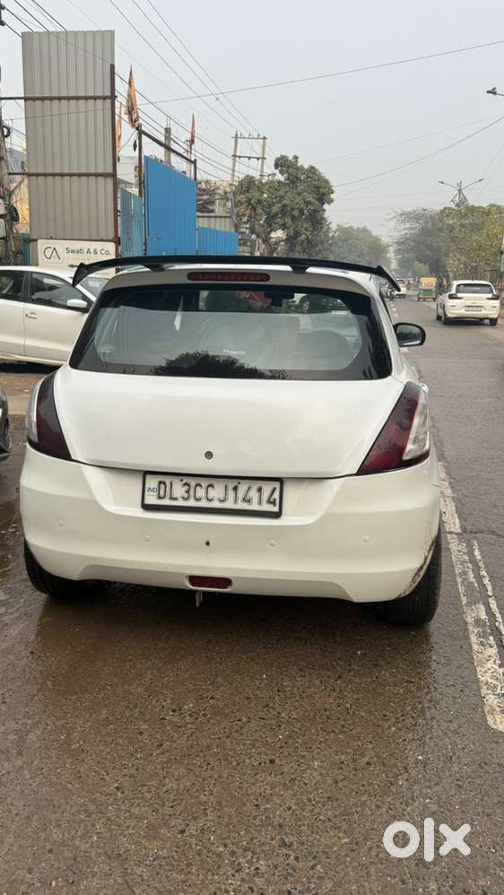 Maruti Suzuki Swift 2015 Petrol 105000 Km Driven
