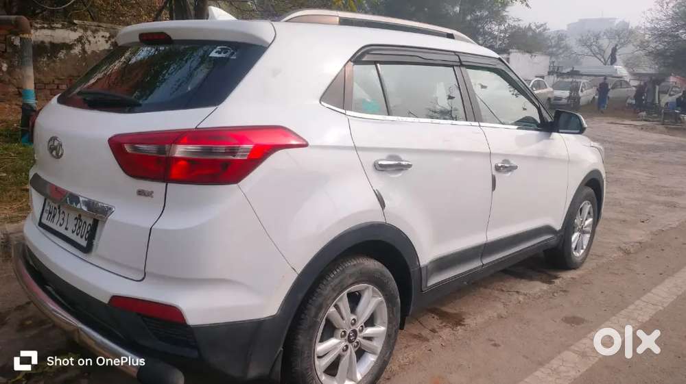 Hyundai Creta 2016 Petrol 98000 Km Driven