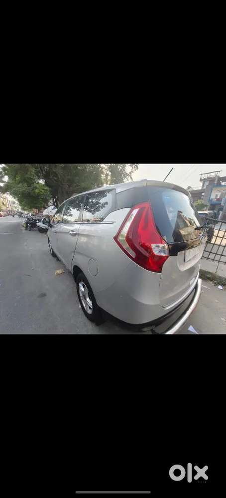 Mahindra Marazzo 1.5 2018