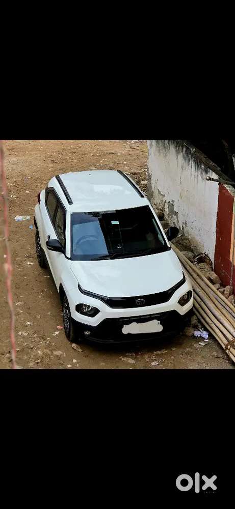 Tata Punch 1.2 Revotron 2025 Km Driven
