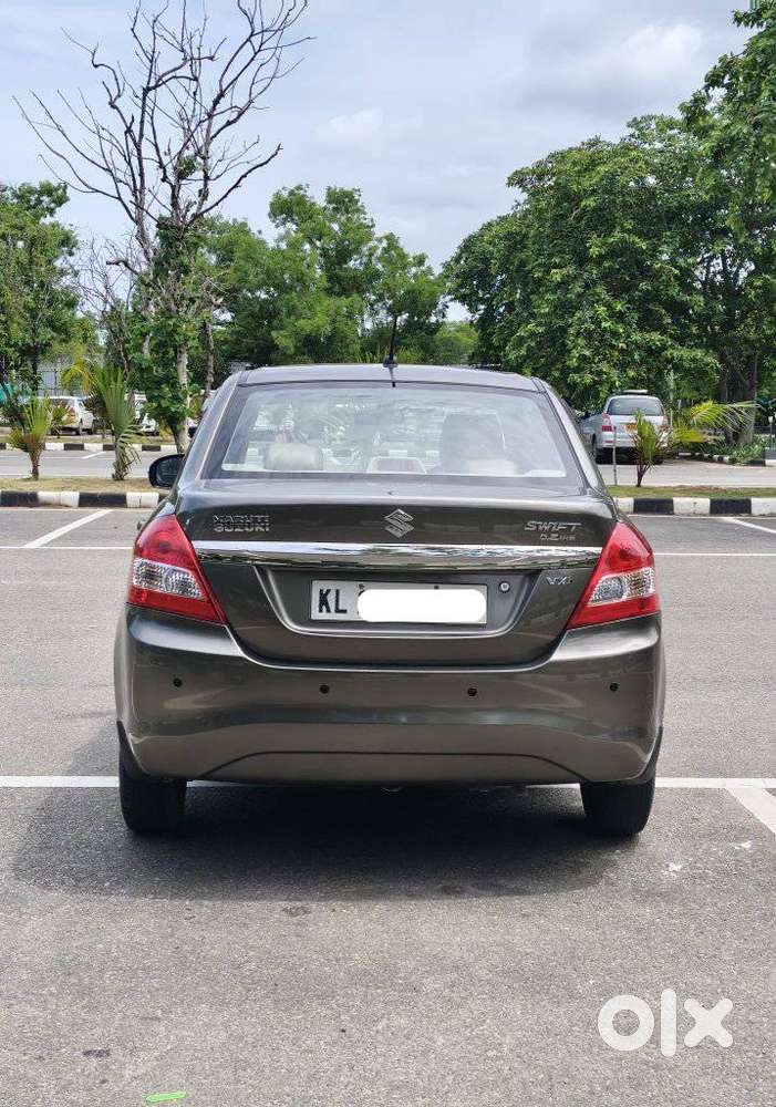 Maruti Suzuki Dzire 1.2 Vxi, 2016, Petrol