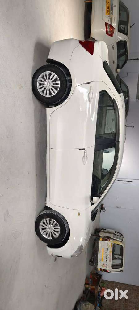 Maruti-suzuki Dzire 2017