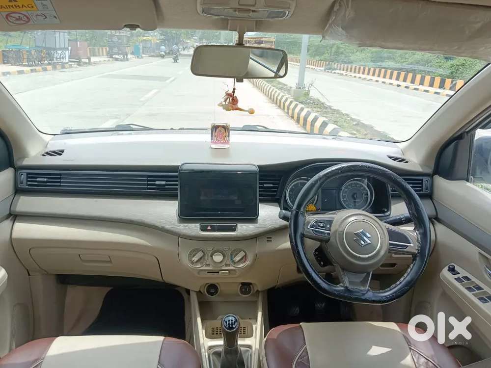 Maruti Suzuki Ertiga 2021 Variant Vxi