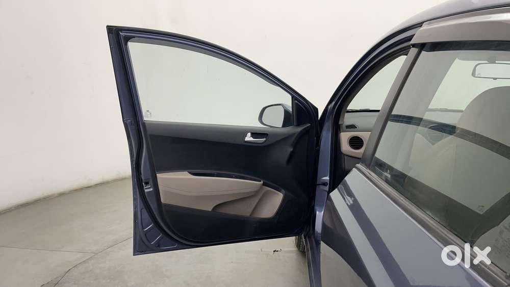 Hyundai Xcent [2017-2020] 1.2 S At, 2016, Petrol