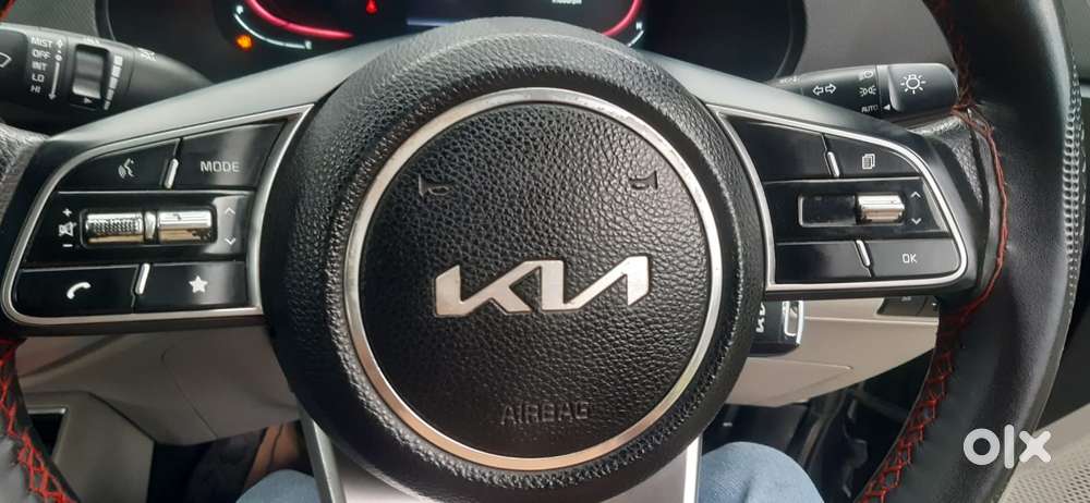 Kia Carens 1.5 Prestige 7 Str, 2023, Petrol